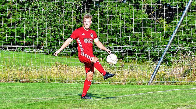 Bild 3: SV Schwörstadt setzt sich im Rothaus-Bezirkspokal mit 2:1 beim FC Dachsberg durch &ndash; und wir haben Bilder!