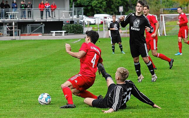 Bild 21: FC Grießen gewinnt bei der Spvgg. Wutöschingen mit 3:2 &ndash; und wir haben die Bilder!
