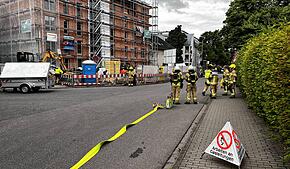 Die Feuerwehr Konstanz wurde am Dienstag, 27. Mai, um 13.34 Uhr zu einem Gasaustritt in der Brüelstraße im Stadtteil Paradies alarmiert.