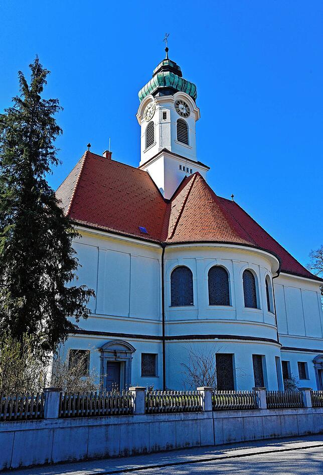 Es gibt keine öffentlichen Gottesdienste in der evangelischen Christuskirche.