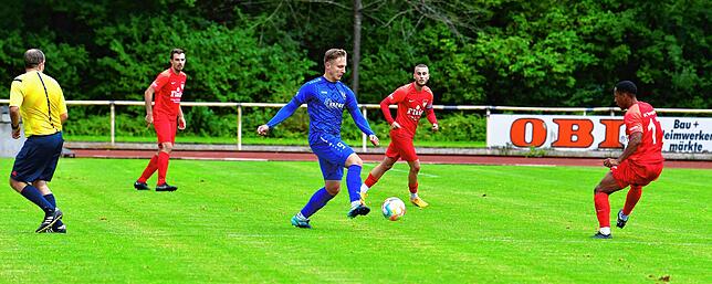 Bild 41: Neuer Spitzenreiter FC Tiengen 08 besiegt den TuS Efringen-Kirchen mit 4:1 &ndash; und wir haben Bilder!