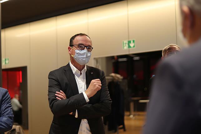 Bild 5: OB-Wahl in Konstanz: Uli Burchardt bleibt OB von Konstanz