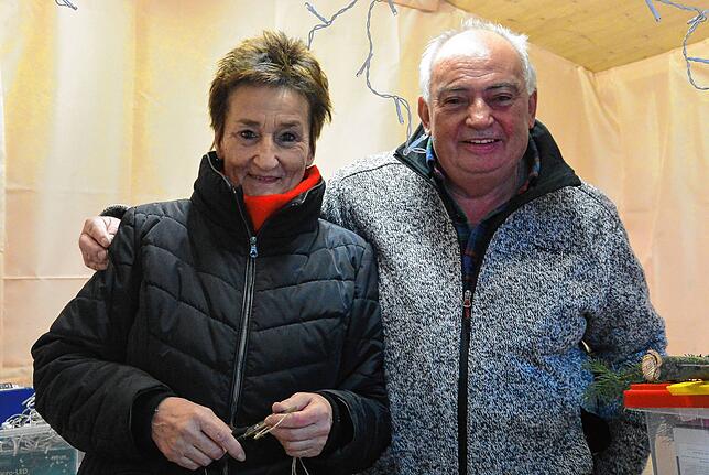 Marianne und Ernst Frick freuen sich auf gute Gespräche am Stand.