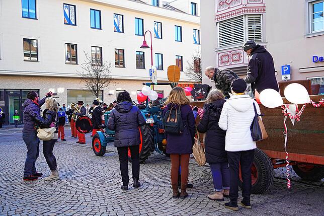 Bild 13: Die schönsten Bilder von der Städtlefasnacht der Grufti-Band