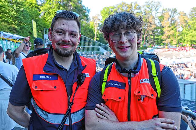 Bild 7: Im Stadion wird am zweiten Tag des Campus-Festivals nochmals aufgedreht