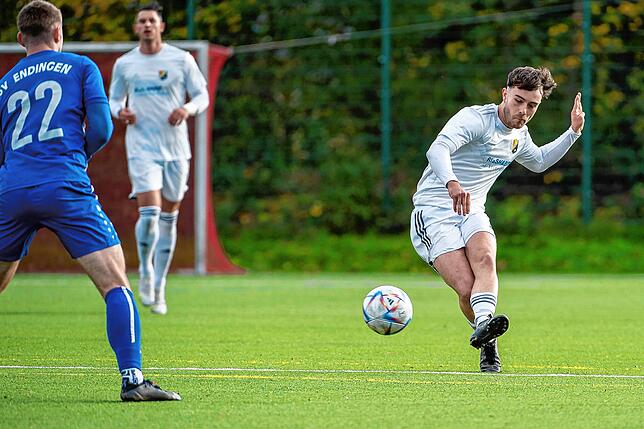 Bild 23: SV 08 Laufenburg muss sich mit 1:1 gegen SV Endingen begnügen &ndash; und wir haben Bilder!