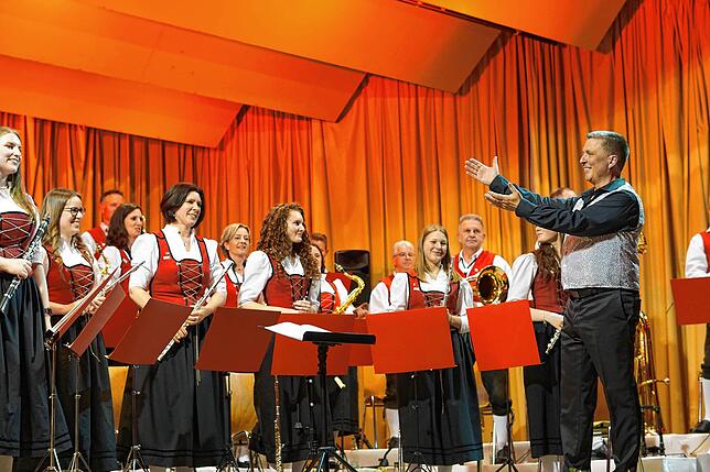 Bild 23: Die besten Bilder vom Jubiläumskonzert der Trachtenkapelle Niederwihl Görwihl
