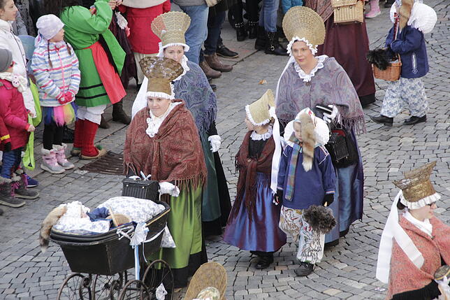Bild 46: Bilder vom großen Kinderumzug in VS-Villingen am Schmotzigen &ndash; Teil 1