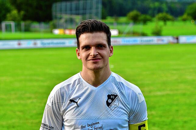 Wieder da: Benedict Schneider pausiert aus privaten Gründen, versprach aber auszuhelfen, wenn nötig. Beim 4:3 gegen den SV Herten war er ...