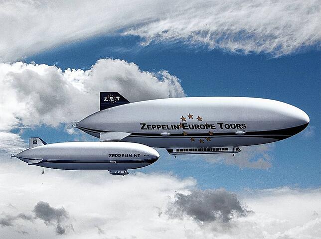 Der Zeppelin NT (klein) im Größenvergleich mit dem ZET-Luftschiff, das Platz für 45 Passagiere bieten sollte.