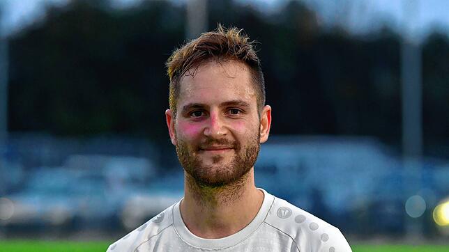 Fairplay: Felix Uhl vom FC Erzingen verschoss beim Stand von 2:2 bei der SG Mettingen/Krenkingen absichtlich einen Handelfmeter.