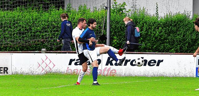 Bild 17: SG FC Wehr/Brennet siegt 14:1 beim Schlusslicht VfB Waldshut – und wir haben Fotos!