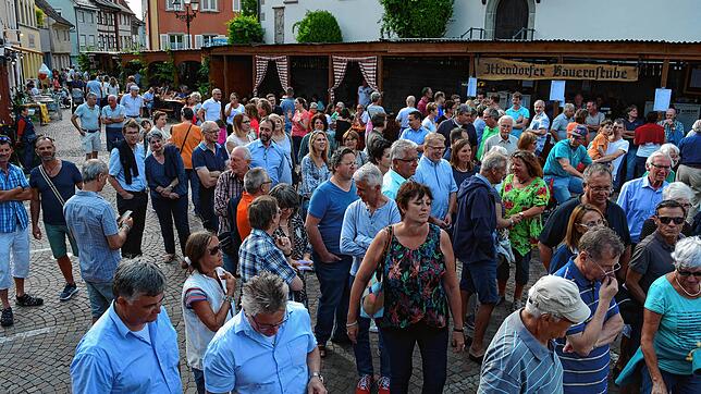 Das Markdorfer Stadtfest findet am Wochenende, 1. bis 3. Juni statt. Traditionsgemäß wird das Fest von den Vereinen mit Unterstützung ...