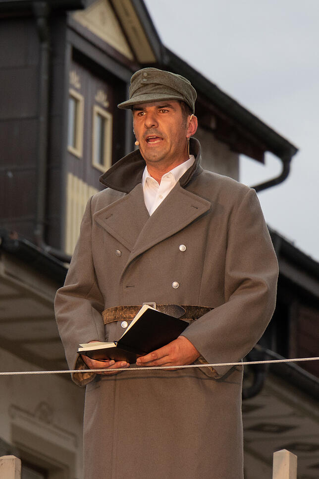 Bild 2: Bilder von der Bühnenshow des Heimatabends an der 551. Waldshuter Chilbi <br />
