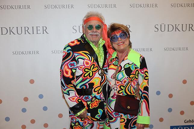 Bild 25: An der SÜDKURIER-Fotowand: Das sind die Gäste der Fernsehfasnacht (Teil 3)