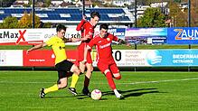 Der vom Kapitän SV Hölzlebruck, Andreas Beha (links), tippt den sechsten Spieltag in der Bezirksliga Schwarzwald.