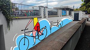 (Entwurf) So könnte die Wand neben der Fahrradrampe am Radolfzeller Bahnhof aussehen, die Unterführung soll nämlich neu gestaltet werden.