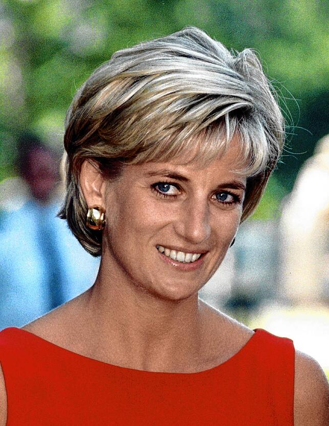 Niemand weiß, welches Image Prinzessin Diana heute hätte, würde sie noch leben. Eines dagegen ist sicher: Durch ihren tragisch frühen ...
