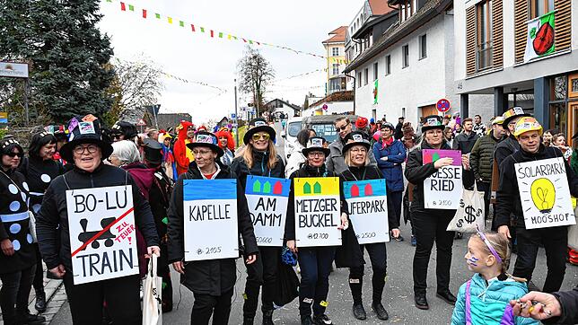 Eine Bodmaner Narrengruppe hat ihre ganz eigene Version von Monopoly für den Fasnachtsumzug in Bodman entwickelt: Bolupoly.