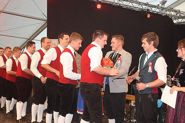 Bild 12: Bilder zum Kreiserntedankfest in Weiler - Die Preisverleihung