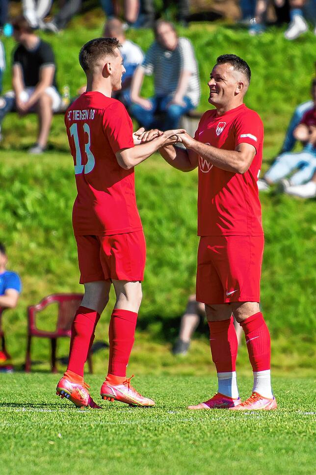 Bild 10: FC Tiengen 08 gewinnt den Rothaus-Bezirkspokal &ndash; und wir haben Bilder!