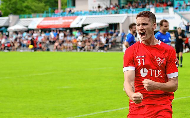 Bild 1: Die besten Bilder vom Pokal-Derby zwischen dem FC Radolfzell und dem 1. FC Rielsingen-Arlen