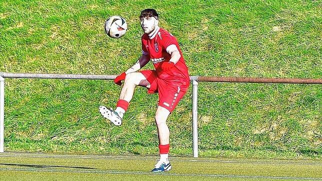 Ausgleich: Lukas Guschel – hier ein Archivfoto – rettete dem FC Schönau mit seinem zweiten Saisontreffer den Punkt beim 3:3 gegen den SV ...
