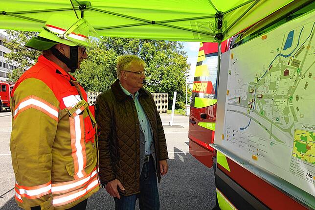 Bild 9: Gemeinsame Probe der Sto-Werkfeuerwehr und der Freiwilligen Feuerwehren