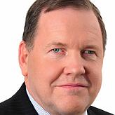 Ralf-Joachim Götz, Chefvolkswirt der DVAG, rät Anlegern mit langem Atem zu Aktienanlagen, aber auch zu Edelmetallen oder Bausparverträgen.