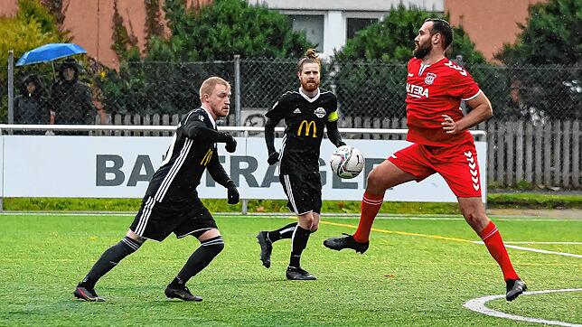 Bild 1: FC Wallbach holt sich einen Punkt bei der U23 des FV Lörrach-Brombach &ndash; und wir haben Bilder!