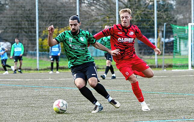 Bild 5: Die besten Bilder vom Linzgauderby zwischen VfR Stockach &ndash; und FV Walbertsweiler-Rengetsweiler
