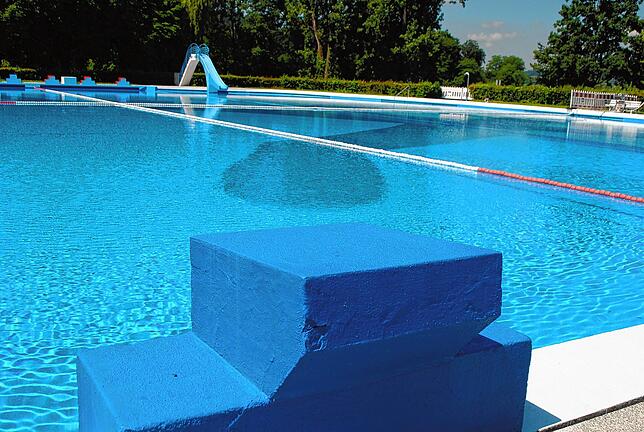 Aufgrund der maroden Filteranlage ist in dieser Saison die Hälfte des Schwimmbeckens gesperrt.