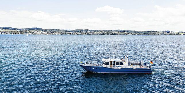 „Die 24“: So nennen die Beamten der Wasserschutzpolizei ihr schweres Polizeiboot. Der Name stammt von der Nummerierung.