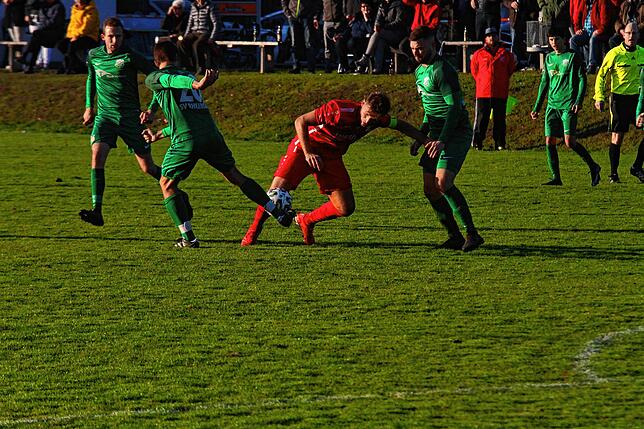 Bild 27: SV Rheintal gewinnt gegen Spvgg. Wutöschingen mit 3:0 &ndash; und wir haben Bilder!
