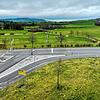 Auf der grünen Wiese gegenüber der Straßeneinmündung möchte ein Investor in Bietingen einen 31 Meter hohen Stahlgittermast aufstellen, ...