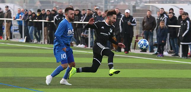 Bild 21: Tabellenführer SV 08 Laufenburg siegt 5:2 beim Verfolger FC Erzingen und wir haben die Bilder