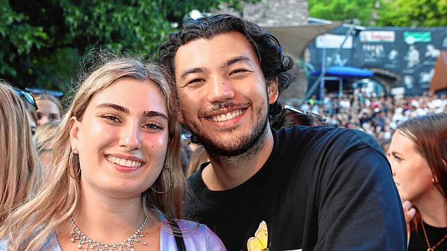 Bild 23: Die besten Bilder vom Bausa-Konzert beim Hohentwiel-Festival Teil 3