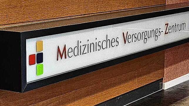 Ärztemangel ist in der Region schon länger ein Thema. Jetzt sollen Medizinische Versorgungszentren Abhilfe schaffen. (Symbolbild)