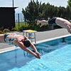 Rückblick auf die Saisoneröffnung im Freibad in Meersburg. Aufgrund dessen, dass die Monate Mai und Juni verregnet waren, zählen die ...