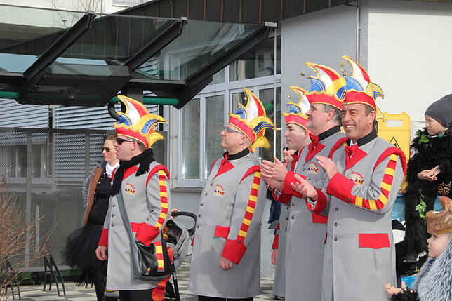 Bild 12: Bilder der Machtübernahme am Blumberger Rathaus