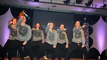 Für ein erstes Ausrufezeichen im Showprogramm sorgte die Hip-Hop-Aufführung der Gruppe Tyga von der Tanzschule Päsler.