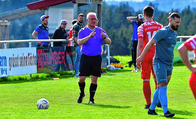 Bild 19: SV Jestetten gewinnt 3:1 beim FC Schlüchttal &ndash; und wir haben Bilder!