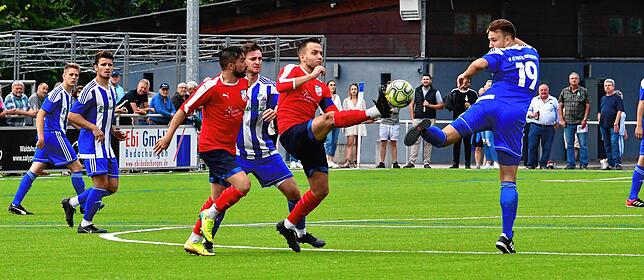 Bild 34: VfB Waldshut sichert in der Nachspielzeit das 2:2 gegen Aufsteiger SG Mettingen/Krenkingen &ndash; und wir haben Bilder!