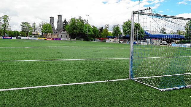 Folgen die Vereine mehrheitlich dem Vorschlag des Südbadischen Fußballverbandes, wird auch auf den Plätzen des FC Bad Dürrheim in dieser ...