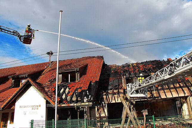 Bild 29: Bilder der Zerstörung: Was nach dem Brand im Kindergarten übrig ist