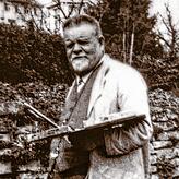 Victor Mezger, Kunstmaler und Gründer des städtischen Museums Überlingen, wurde 1921 Präsident des Bodenseegeschichtsvereins, der die ...