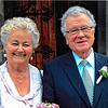 Franz Schuhmacher, hier mit seiner Frau Hilde bei der Goldenen Hochzeit im August 2014, hält den Menschen die Treue. Bild: Kurt Glückler