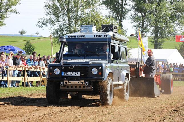 Bild 16: Bilder: Tractorpulling in Sumpfohren 2018
