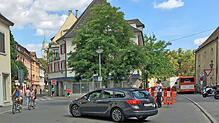 Das war beim Promenadenfest: Für die Autos war vor der Innenstadt Schluss.