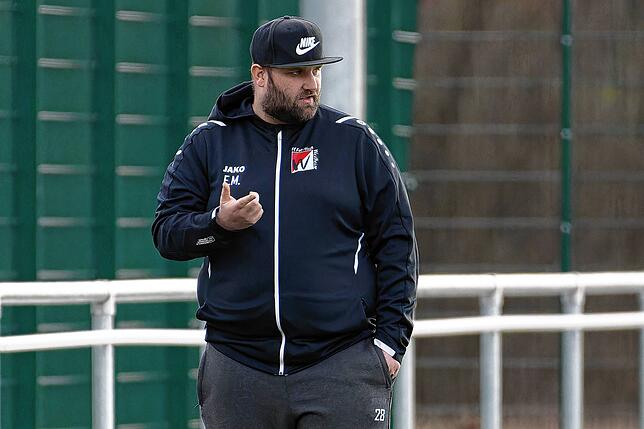 Fokussiert: Felix Müller lebt den Fußball und mag es, mit jungen Menschen zu arbeiten.